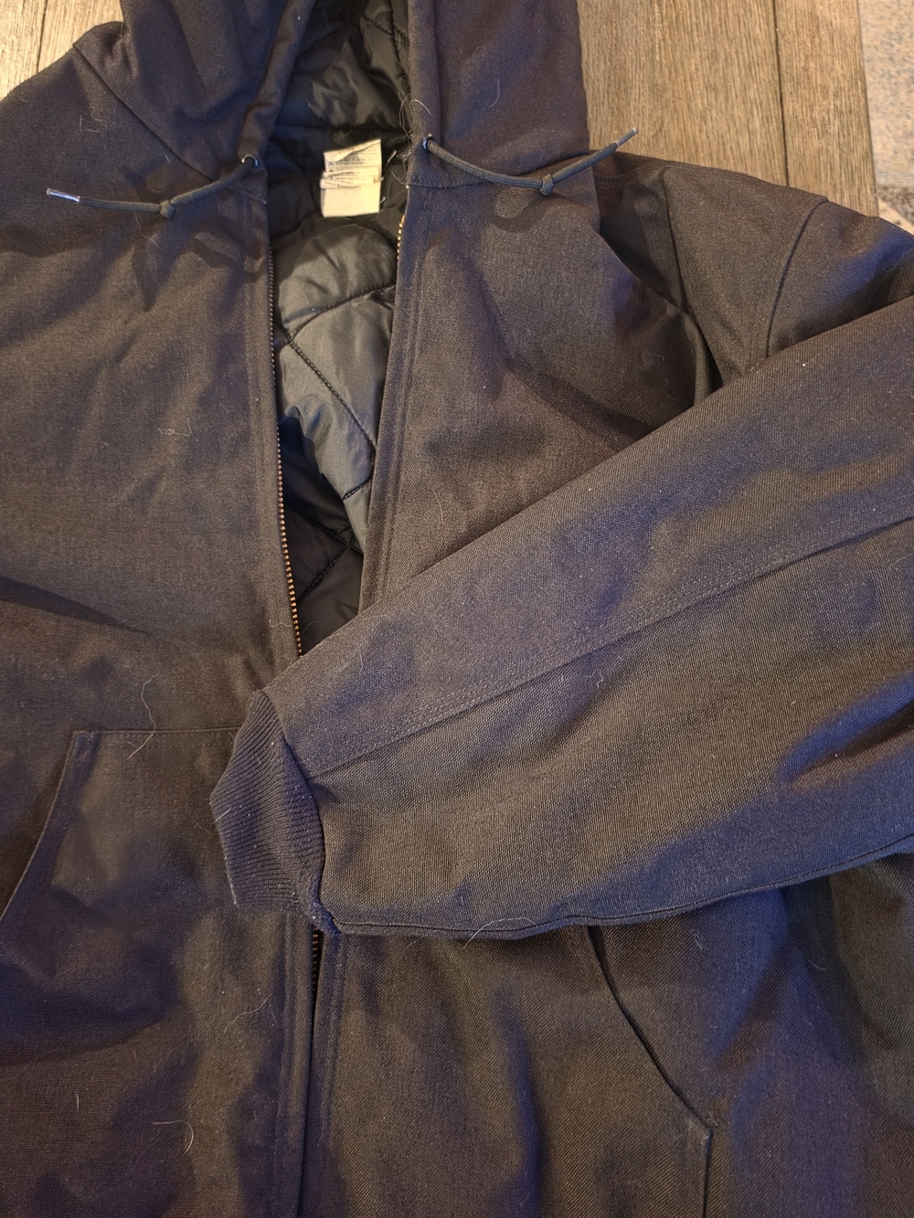 Carhartt Men's Black Hooded Insulated JacketYukon Extremes® Loose Fit Insulated - Picture 3 of 7